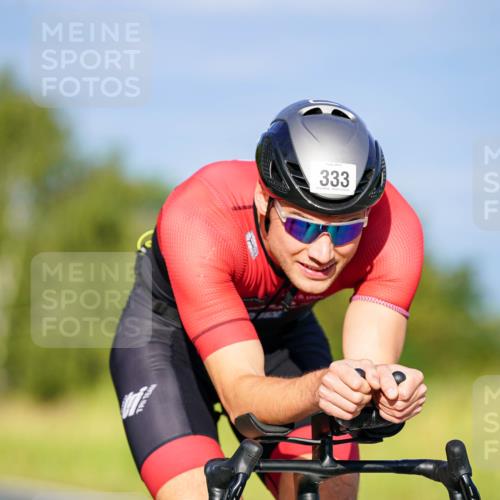 31.08.2025 - Elbe Triathlon Hamburg Michael Burmester http://msf.ph/oto/8690036 31.08.2025 08:49:39 Radfahren 312, 333 meine-sportfotos.de