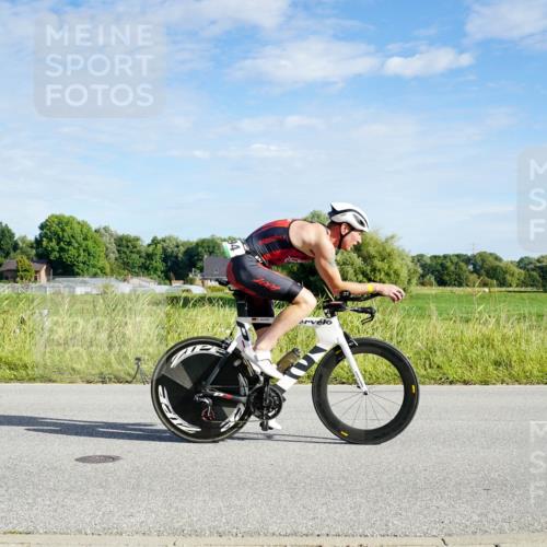 31.08.2025 - Elbe Triathlon Hamburg Michael Burmester http://msf.ph/oto/8690054 31.08.2025 09:33:30 Radfahren 283, 313, 314, 340, 365, 439, 464, 510, 547, 553, 636, 694, 726 meine-sportfotos.de