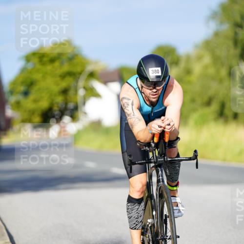 31.08.2025 - Elbe Triathlon Hamburg Michael Burmester http://msf.ph/oto/8690060 31.08.2025 08:50:19 Radfahren 190, 205, 380 meine-sportfotos.de