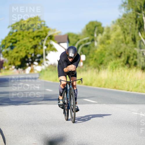 31.08.2025 - Elbe Triathlon Hamburg Michael Burmester http://msf.ph/oto/8690065 31.08.2025 08:50:23 Radfahren 186, 190, 223 meine-sportfotos.de