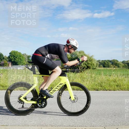 31.08.2025 - Elbe Triathlon Hamburg Michael Burmester http://msf.ph/oto/8690080 31.08.2025 09:34:02 Radfahren 367, 416, 480, 515, 516, 545, 682, 696 meine-sportfotos.de