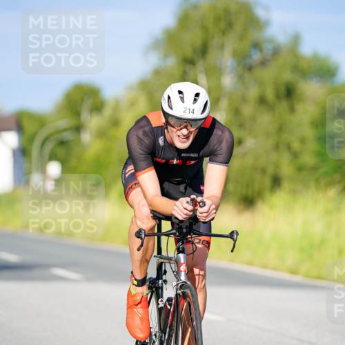 31.08.2025 - Elbe Triathlon Hamburg Michael Burmester http://msf.ph/oto/8690098 31.08.2025 08:50:35 Radfahren 214 meine-sportfotos.de