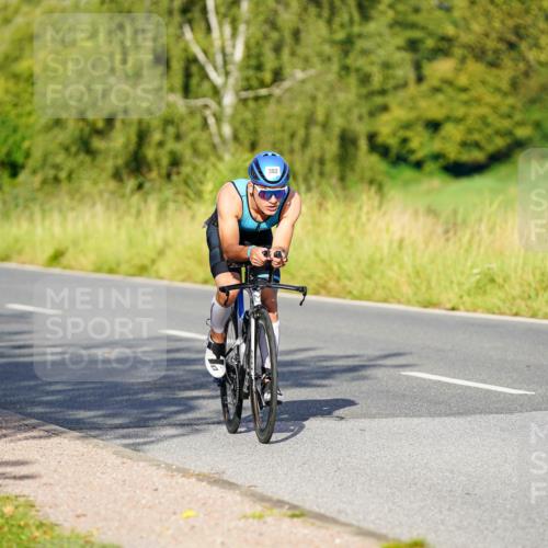 31.08.2025 - Elbe Triathlon Hamburg Michael Burmester http://msf.ph/oto/8690105 31.08.2025 08:51:07 Radfahren 382 meine-sportfotos.de