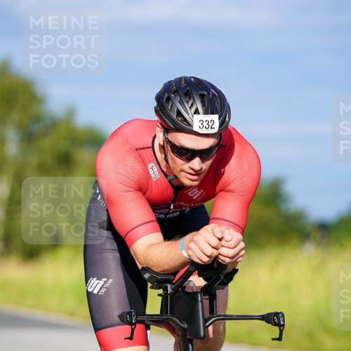 31.08.2025 - Elbe Triathlon Hamburg Michael Burmester http://msf.ph/oto/8690173 31.08.2025 08:51:50 Radfahren 332, 364 meine-sportfotos.de