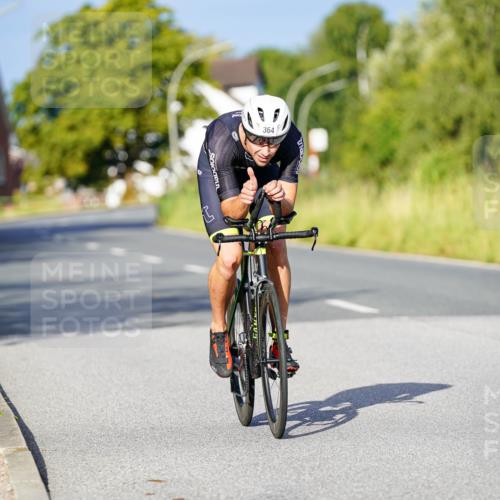 31.08.2025 - Elbe Triathlon Hamburg Michael Burmester http://msf.ph/oto/8690175 31.08.2025 08:51:55 Radfahren 364 meine-sportfotos.de