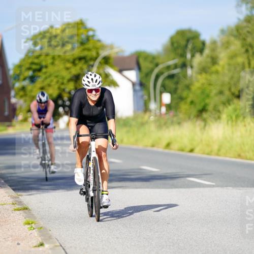 31.08.2025 - Elbe Triathlon Hamburg Michael Burmester http://msf.ph/oto/8690197 31.08.2025 08:52:31 Radfahren 300, 352 meine-sportfotos.de
