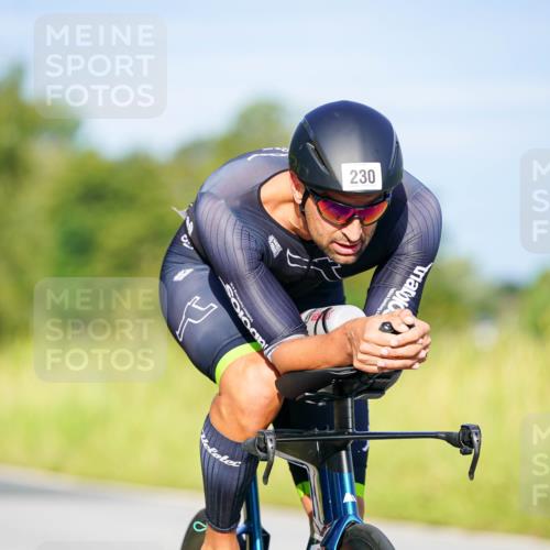31.08.2025 - Elbe Triathlon Hamburg Michael Burmester http://msf.ph/oto/8690239 31.08.2025 08:53:01 Radfahren 230 meine-sportfotos.de