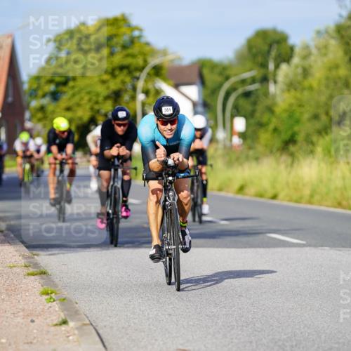 31.08.2025 - Elbe Triathlon Hamburg Michael Burmester http://msf.ph/oto/8690271 31.08.2025 08:53:26 Radfahren 189, 196, 225, 314, 340, 344, 381 meine-sportfotos.de