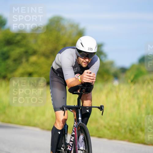 31.08.2025 - Elbe Triathlon Hamburg Michael Burmester http://msf.ph/oto/8690281 31.08.2025 08:53:28 Radfahren 189, 196, 225, 272, 314, 340, 344, 381 meine-sportfotos.de