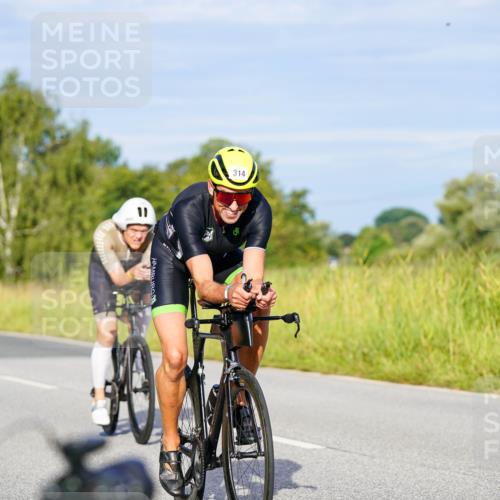 31.08.2025 - Elbe Triathlon Hamburg Michael Burmester http://msf.ph/oto/8690288 31.08.2025 08:53:29 Radfahren 189, 196, 219, 225, 272, 314, 340, 344, 381 meine-sportfotos.de
