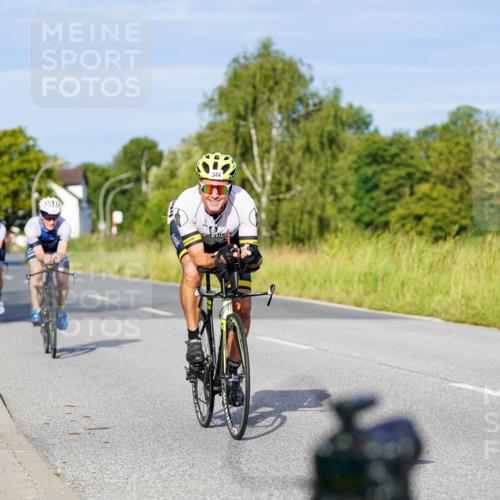 31.08.2025 - Elbe Triathlon Hamburg Michael Burmester http://msf.ph/oto/8690299 31.08.2025 08:53:32 Radfahren 196, 219, 272, 314, 340, 344 meine-sportfotos.de