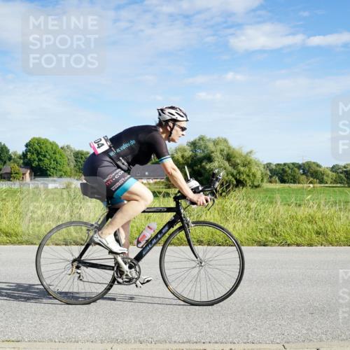 31.08.2025 - Elbe Triathlon Hamburg Michael Burmester http://msf.ph/oto/8690320 31.08.2025 09:38:06 Radfahren 252, 304, 335, 370, 391, 403, 405, 551, 854, 895 meine-sportfotos.de