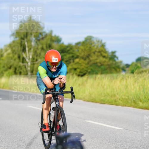 31.08.2025 - Elbe Triathlon Hamburg Michael Burmester http://msf.ph/oto/8690321 31.08.2025 08:53:37 Radfahren 219, 242, 270, 272, 283 meine-sportfotos.de