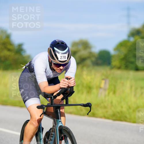 31.08.2025 - Elbe Triathlon Hamburg Michael Burmester http://msf.ph/oto/8690330 31.08.2025 08:53:40 Radfahren 242, 270, 283 meine-sportfotos.de