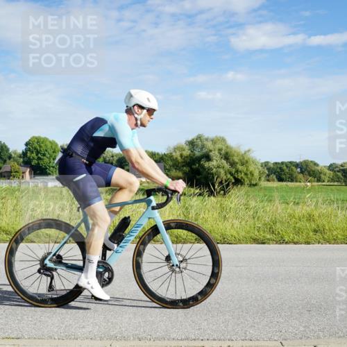 31.08.2025 - Elbe Triathlon Hamburg Michael Burmester http://msf.ph/oto/8690351 31.08.2025 09:38:20 Radfahren 267, 402, 472, 524, 699 meine-sportfotos.de
