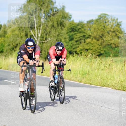 31.08.2025 - Elbe Triathlon Hamburg Michael Burmester http://msf.ph/oto/8690400 31.08.2025 08:54:10 Radfahren 187, 257, 265, 325, 375 meine-sportfotos.de