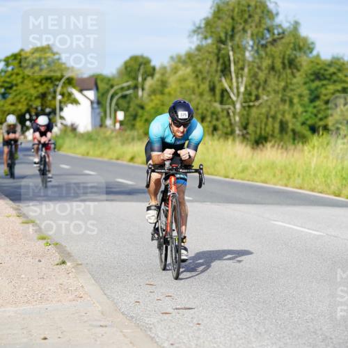 31.08.2025 - Elbe Triathlon Hamburg Michael Burmester http://msf.ph/oto/8690417 31.08.2025 08:54:16 Radfahren 208, 211, 257, 375 meine-sportfotos.de