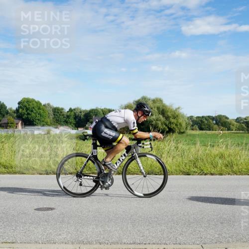 31.08.2025 - Elbe Triathlon Hamburg Michael Burmester http://msf.ph/oto/8690444 31.08.2025 09:40:07 Radfahren 265, 316, 334, 348, 434, 471, 499, 536, 652, 698, 725 meine-sportfotos.de