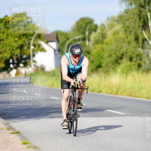 31.08.2025 - Elbe Triathlon Hamburg Michael Burmester http://msf.ph/oto/8690447 31.08.2025 08:54:48 Radfahren 376 meine-sportfotos.de
