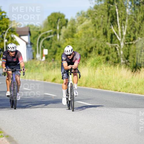 31.08.2025 - Elbe Triathlon Hamburg Michael Burmester http://msf.ph/oto/8690457 31.08.2025 08:54:58 Radfahren 167, 182, 275 meine-sportfotos.de