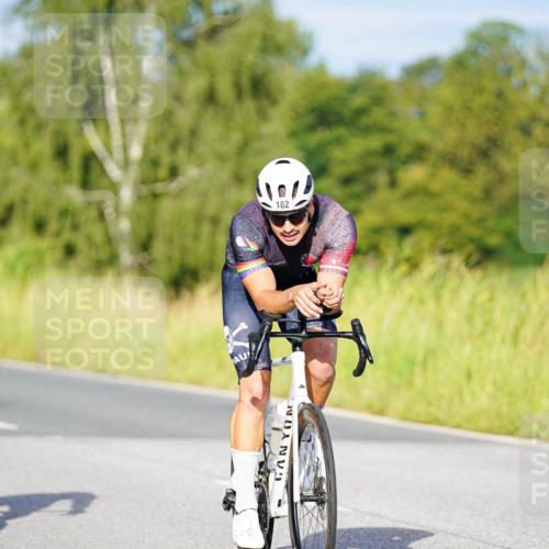 31.08.2025 - Elbe Triathlon Hamburg Michael Burmester http://msf.ph/oto/8690466 31.08.2025 08:54:59 Radfahren 167, 182, 264, 275 meine-sportfotos.de