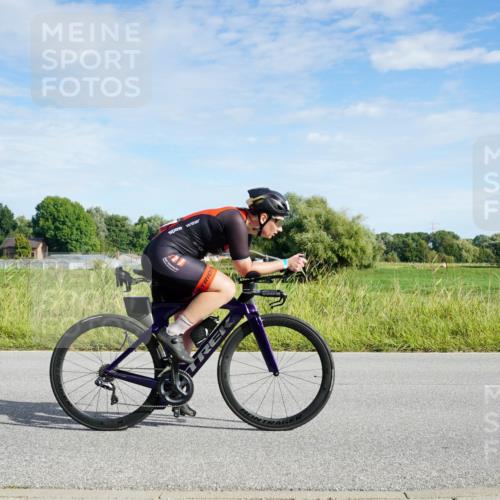 31.08.2025 - Elbe Triathlon Hamburg Michael Burmester http://msf.ph/oto/8690477 31.08.2025 09:40:27 Radfahren 279, 288, 406, 462, 627 meine-sportfotos.de