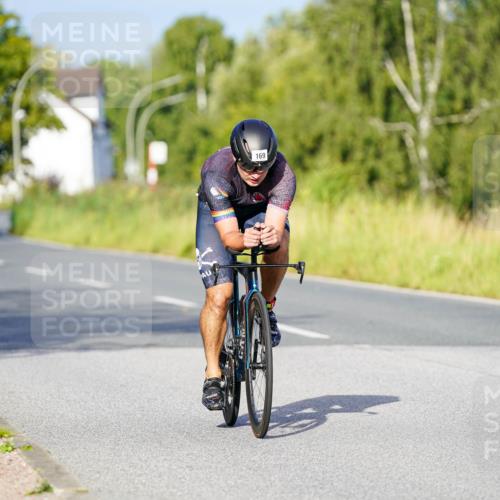 31.08.2025 - Elbe Triathlon Hamburg Michael Burmester http://msf.ph/oto/8690491 31.08.2025 08:55:08 Radfahren 169, 264, 275 meine-sportfotos.de
