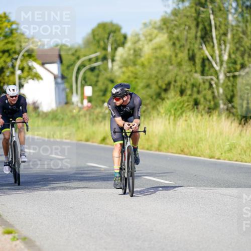 31.08.2025 - Elbe Triathlon Hamburg Michael Burmester http://msf.ph/oto/8690507 31.08.2025 08:55:19 Radfahren 215, 227, 231, 248 meine-sportfotos.de