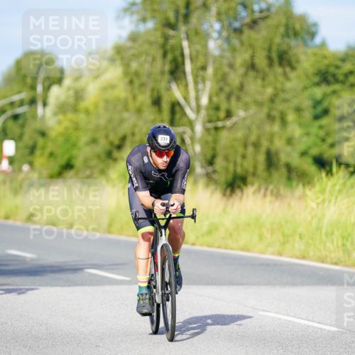 31.08.2025 - Elbe Triathlon Hamburg Michael Burmester http://msf.ph/oto/8690512 31.08.2025 08:55:19 Radfahren 215, 227, 231, 248 meine-sportfotos.de