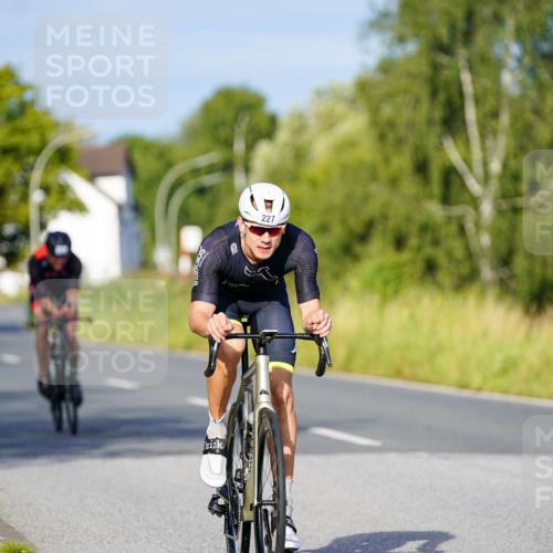 31.08.2025 - Elbe Triathlon Hamburg Michael Burmester http://msf.ph/oto/8690517 31.08.2025 08:55:20 Radfahren 215, 227, 231, 248 meine-sportfotos.de