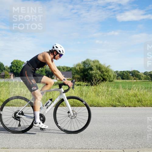31.08.2025 - Elbe Triathlon Hamburg Michael Burmester http://msf.ph/oto/8690521 31.08.2025 09:41:08 Radfahren 523, 673, 679, 692, 848, 887 meine-sportfotos.de