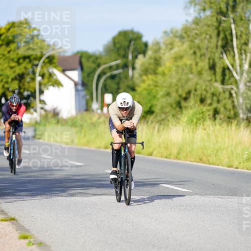 31.08.2025 - Elbe Triathlon Hamburg Michael Burmester http://msf.ph/oto/8690543 31.08.2025 08:55:40 Radfahren 207, 237, 335 meine-sportfotos.de