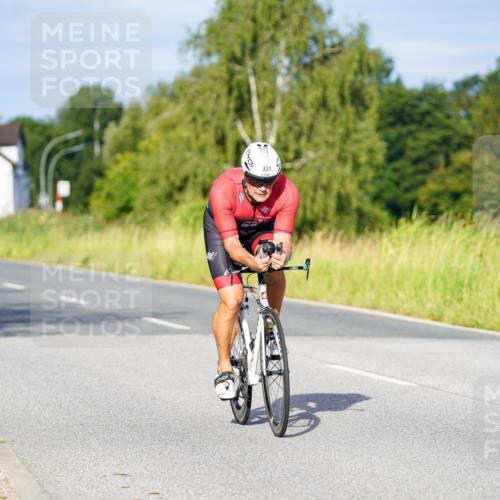 31.08.2025 - Elbe Triathlon Hamburg Michael Burmester http://msf.ph/oto/8690576 31.08.2025 08:55:51 Radfahren 279, 331 meine-sportfotos.de