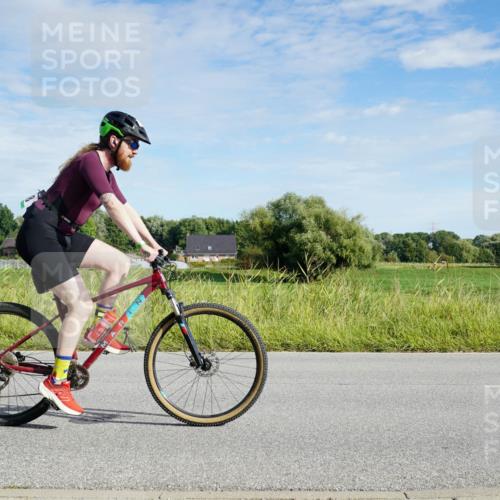 31.08.2025 - Elbe Triathlon Hamburg Michael Burmester http://msf.ph/oto/8690581 31.08.2025 09:42:02 Radfahren 465, 487, 508, 722 meine-sportfotos.de