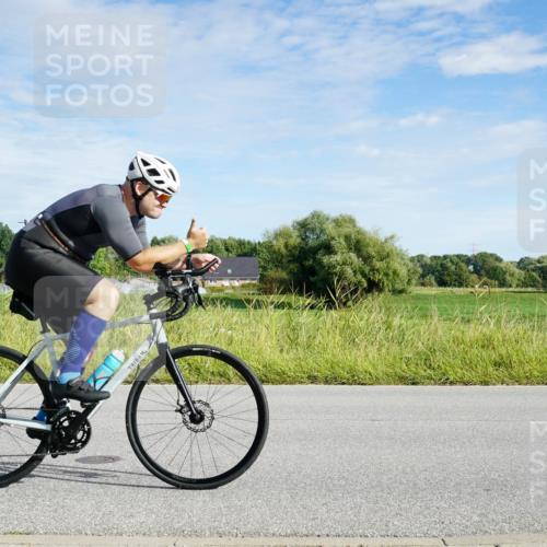 31.08.2025 - Elbe Triathlon Hamburg Michael Burmester http://msf.ph/oto/8690583 31.08.2025 09:42:07 Radfahren 385, 465, 487, 590 meine-sportfotos.de