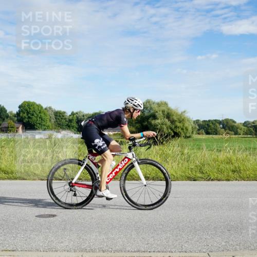 31.08.2025 - Elbe Triathlon Hamburg Michael Burmester http://msf.ph/oto/8690670 31.08.2025 09:43:41 Radfahren 337, 845, 866, 908, 913 meine-sportfotos.de