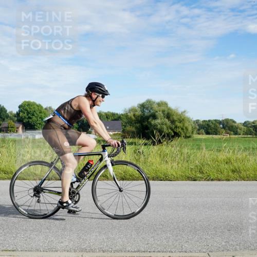 31.08.2025 - Elbe Triathlon Hamburg Michael Burmester http://msf.ph/oto/8690774 31.08.2025 09:46:21 Radfahren 280, 286, 419, 420, 635, 684, 694, 707, 717, 859 meine-sportfotos.de