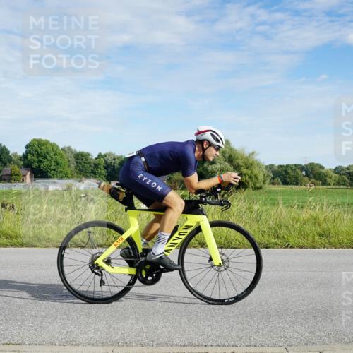 31.08.2025 - Elbe Triathlon Hamburg Michael Burmester http://msf.ph/oto/8690802 31.08.2025 09:46:52 Radfahren 384, 399, 589, 729 meine-sportfotos.de