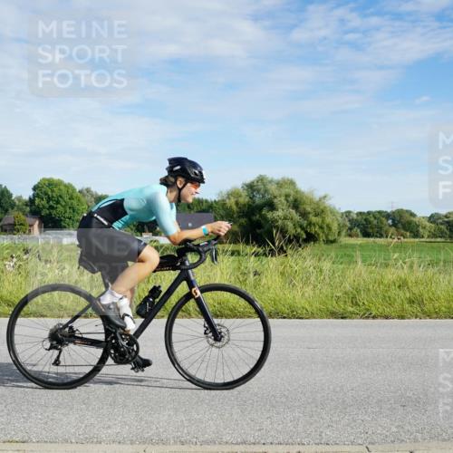 31.08.2025 - Elbe Triathlon Hamburg Michael Burmester http://msf.ph/oto/8690830 31.08.2025 09:47:37 Radfahren 253, 609, 657, 754, 828, 850 meine-sportfotos.de