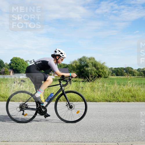 31.08.2025 - Elbe Triathlon Hamburg Michael Burmester http://msf.ph/oto/8690849 31.08.2025 09:47:58 Radfahren 285, 315, 495, 528, 568, 781, 790 meine-sportfotos.de