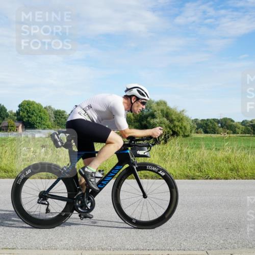 31.08.2025 - Elbe Triathlon Hamburg Michael Burmester http://msf.ph/oto/8690876 31.08.2025 09:48:33 Radfahren 441, 682, 696, 844, 878 meine-sportfotos.de