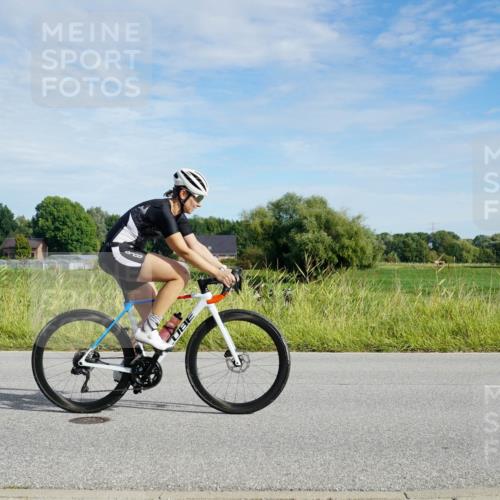 31.08.2025 - Elbe Triathlon Hamburg Michael Burmester http://msf.ph/oto/8690932 31.08.2025 09:49:56 Radfahren 504, 899 meine-sportfotos.de