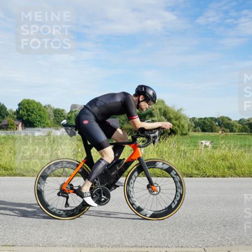 31.08.2025 - Elbe Triathlon Hamburg Michael Burmester http://msf.ph/oto/8690951 31.08.2025 09:50:30 Radfahren 429, 480, 502, 612 meine-sportfotos.de