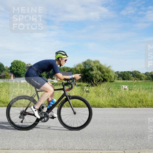 31.08.2025 - Elbe Triathlon Hamburg Michael Burmester http://msf.ph/oto/8690961 31.08.2025 09:50:42 Radfahren 250, 470, 730, 735, 766, 832, 907 meine-sportfotos.de