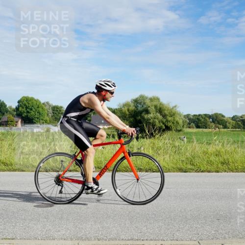 31.08.2025 - Elbe Triathlon Hamburg Michael Burmester http://msf.ph/oto/8690982 31.08.2025 09:51:11 Radfahren 287, 507, 626, 764 meine-sportfotos.de