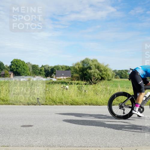 31.08.2025 - Elbe Triathlon Hamburg Michael Burmester http://msf.ph/oto/8691030 31.08.2025 09:52:18 Radfahren 297, 386, 517, 642, 703, 747, 895 meine-sportfotos.de