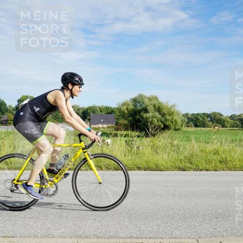 31.08.2025 - Elbe Triathlon Hamburg Michael Burmester http://msf.ph/oto/8691031 31.08.2025 09:52:19 Radfahren 297, 386, 517, 642, 703, 747, 895 meine-sportfotos.de