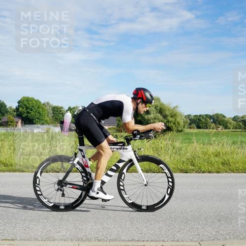 31.08.2025 - Elbe Triathlon Hamburg Michael Burmester http://msf.ph/oto/8691044 31.08.2025 09:52:41 Radfahren 424, 606, 611, 741, 788 meine-sportfotos.de