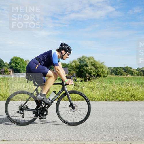 31.08.2025 - Elbe Triathlon Hamburg Michael Burmester http://msf.ph/oto/8691050 31.08.2025 09:52:51 Radfahren 543, 741, 809 meine-sportfotos.de