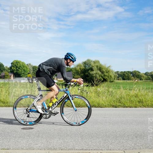 31.08.2025 - Elbe Triathlon Hamburg Michael Burmester http://msf.ph/oto/8691063 31.08.2025 09:53:08 Radfahren 453, 457, 503, 540, 704, 736, 753, 870, 894 meine-sportfotos.de